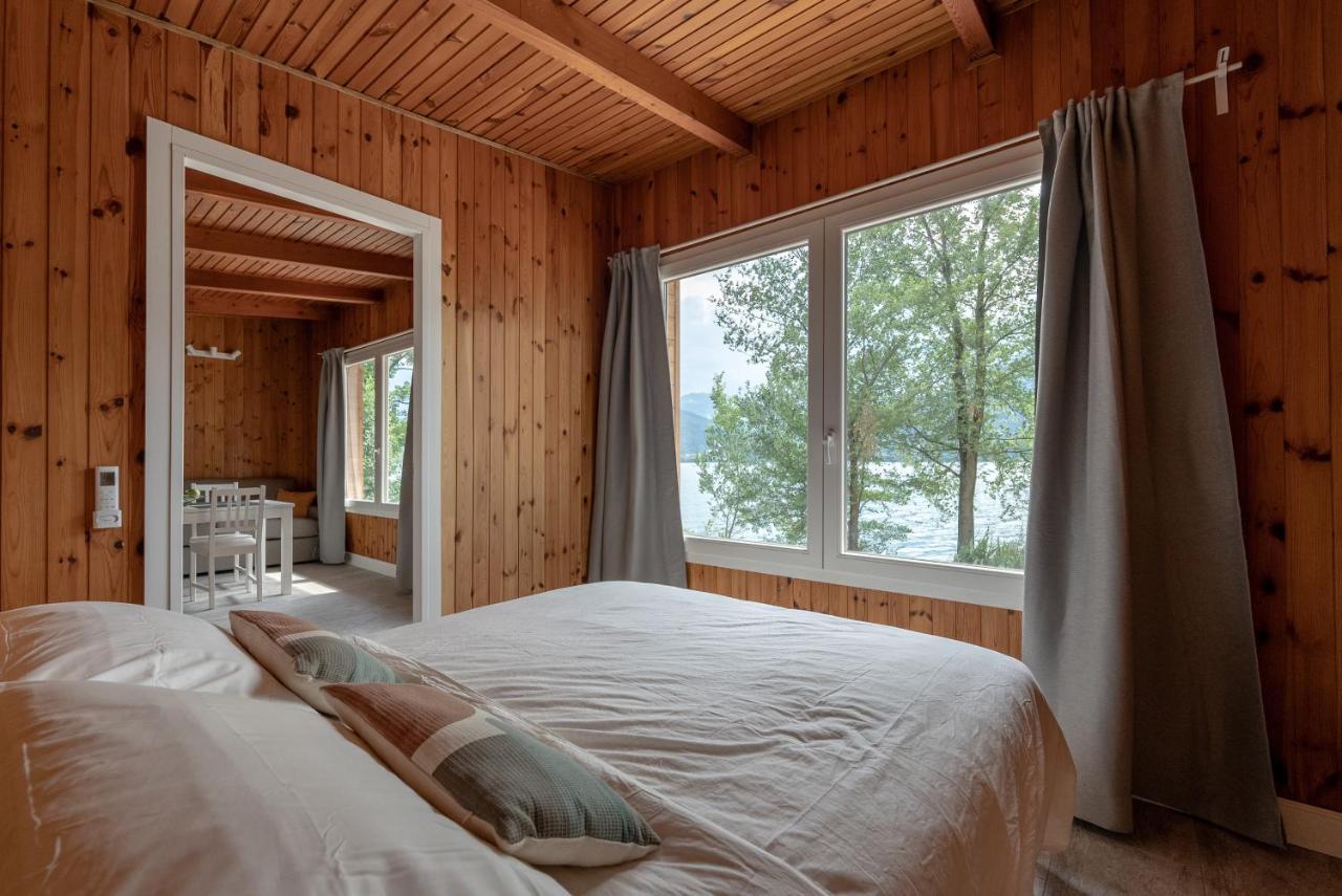 Chalet Alessandrini - Private Lakeside Beach Tenna Eksteriør bilde